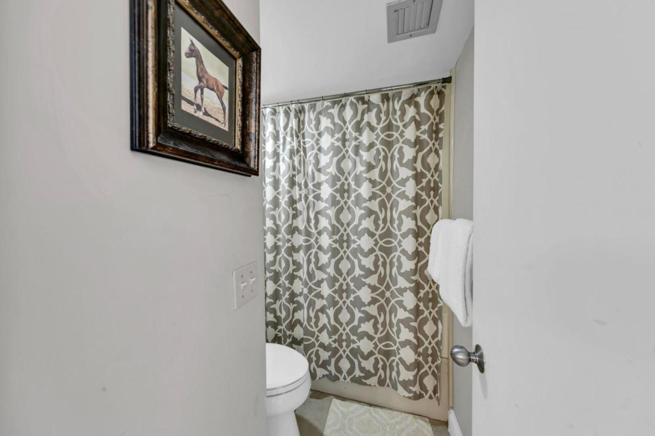 Mainsail 131 - Beachfront 2Br With Free Seasonal Beach Service Destin Exterior foto